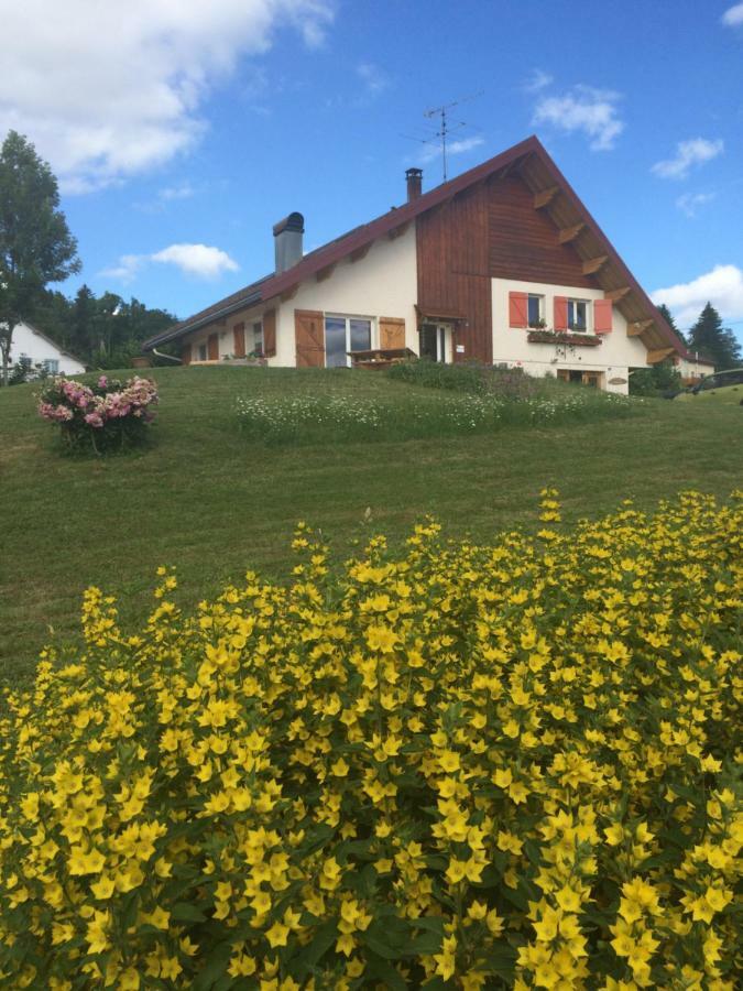 Les Fourgs Au Charnet B&B 외부 사진