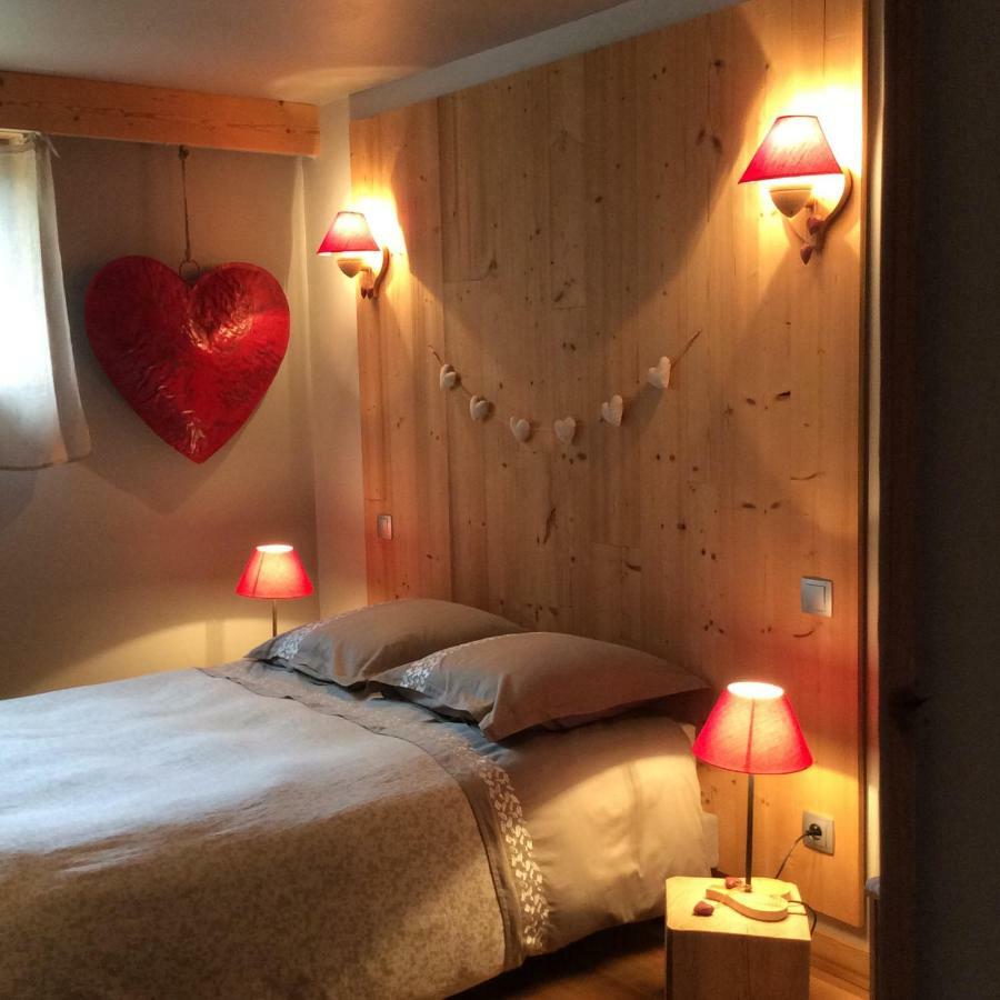 Les Fourgs Au Charnet B&B 외부 사진