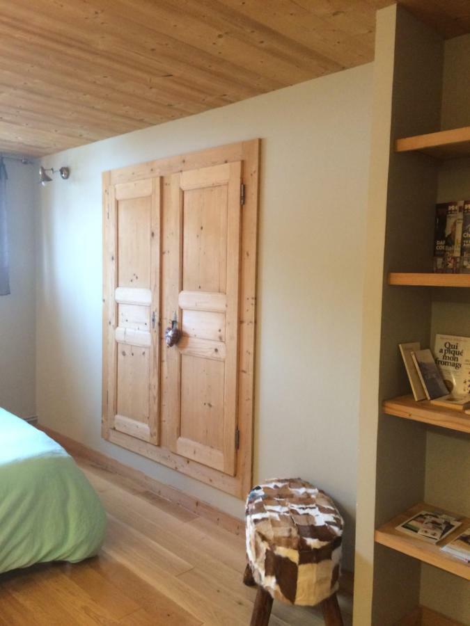 Les Fourgs Au Charnet B&B 외부 사진